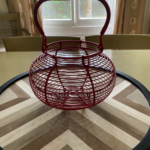 Panier à œufs salade vintage rouge