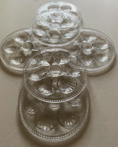 Assiettes à huître vintage en verre