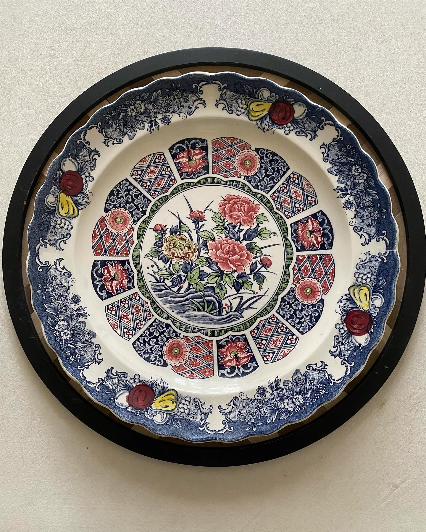 Plat de présentation fleurs vintage