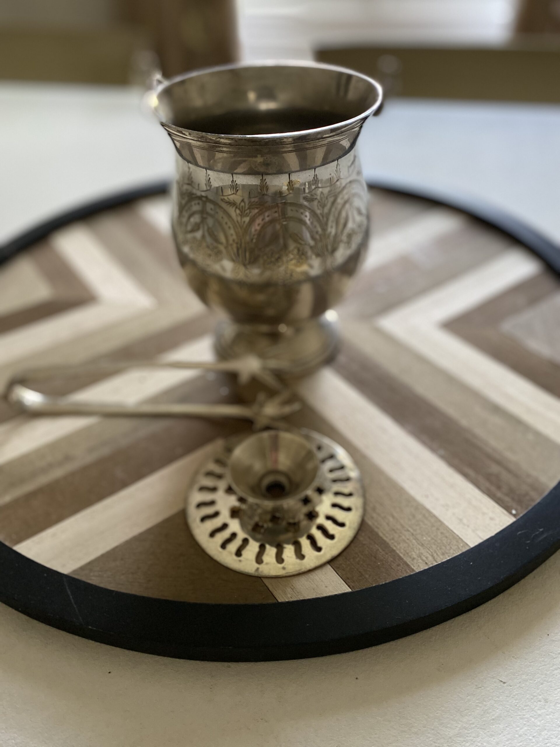 Seau à glaces métal argenté avec pince vintage ancien