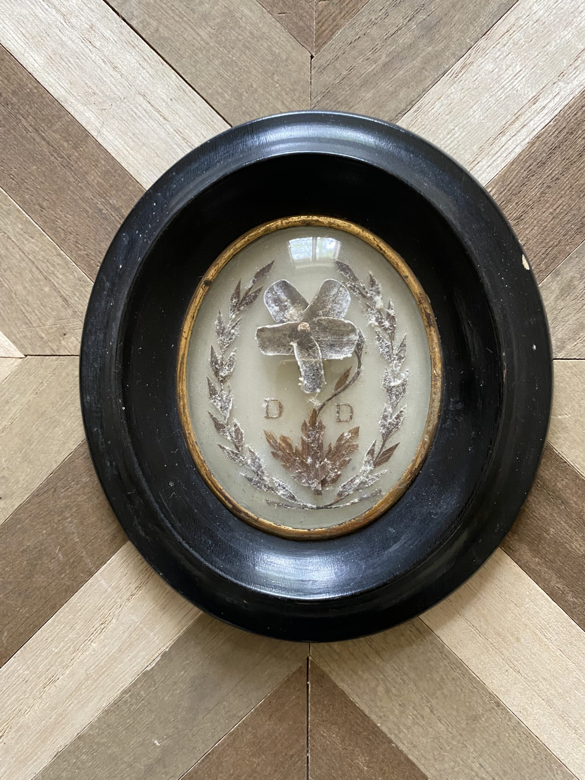 Cadre reliquaire bombé Napoléon III