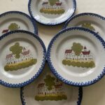Assiettes plates XIXe CHAROLLES art populaire