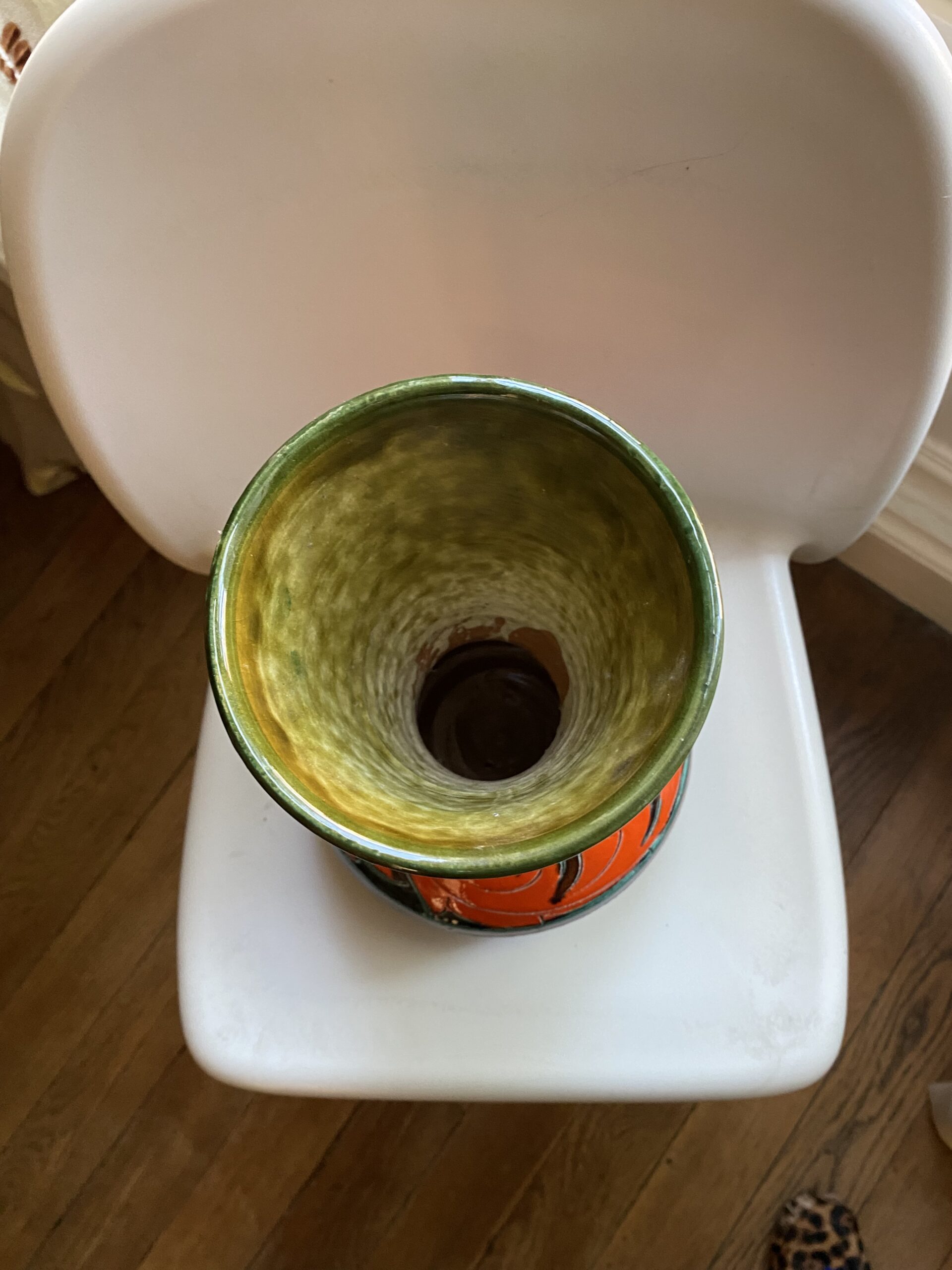 Vase sgraffito vintage en céramique italienne décor incisé années 1950