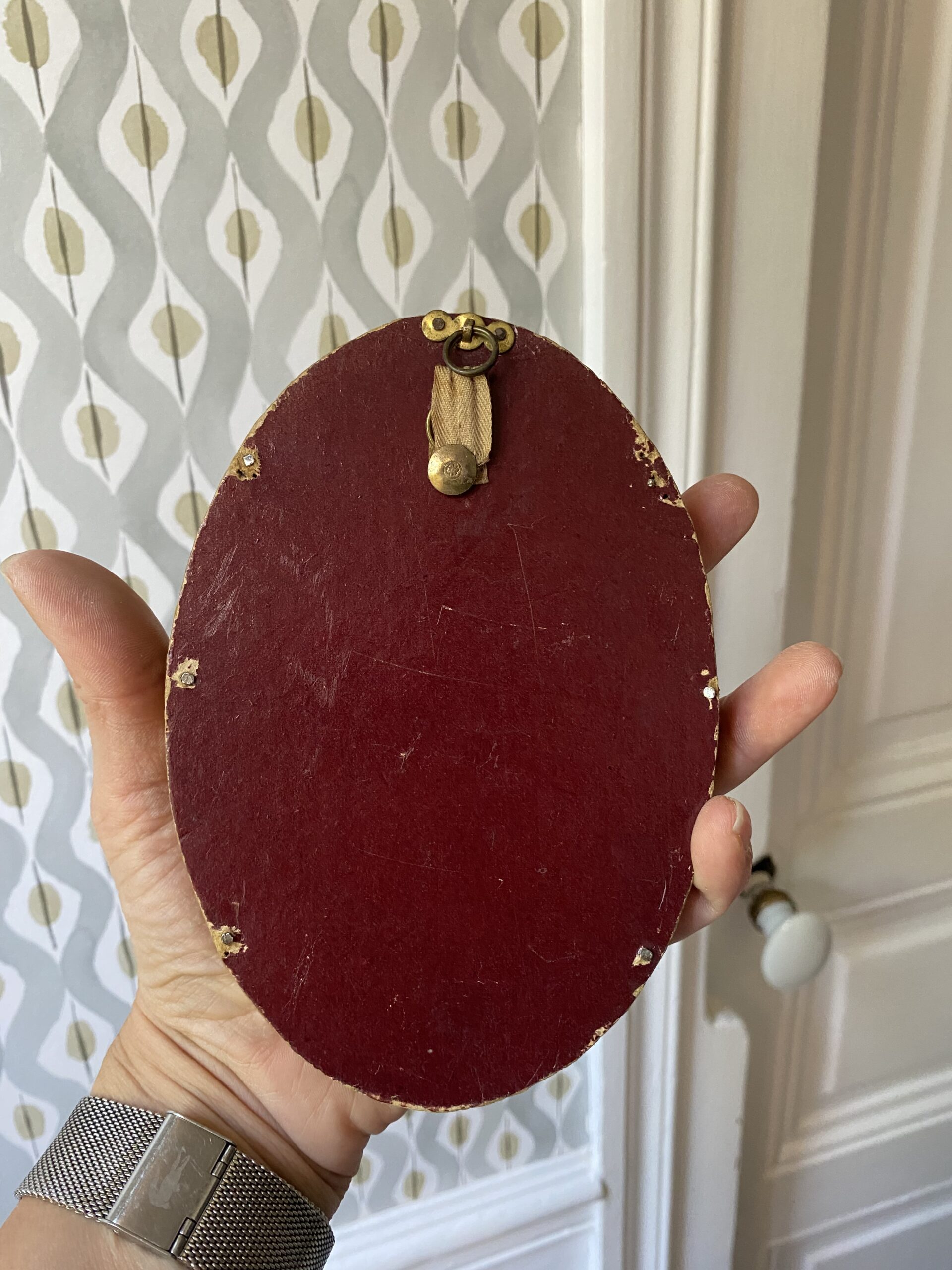 Petits cadres ovales anciens peint et doré