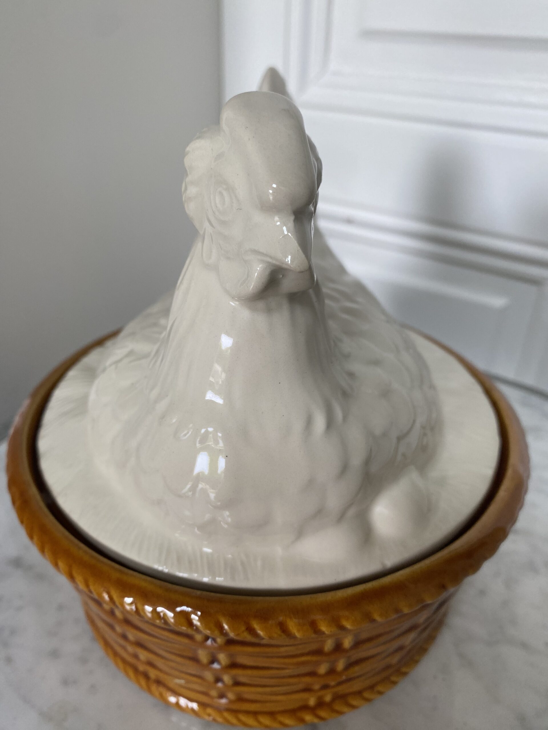 Terrine/bonbonnière poule vintage