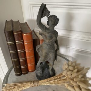 Statuette régule fruits d’or Victor Rousseau